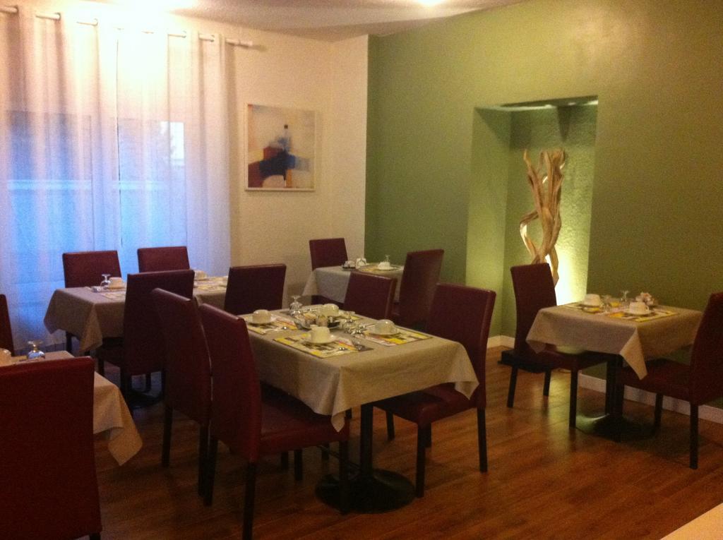 Annapolis Hotel 2*